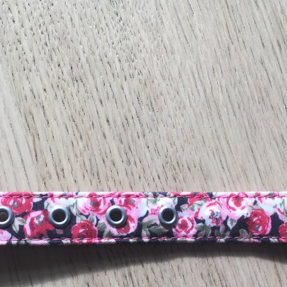 Floral Print Belt - Picture 5 of 5